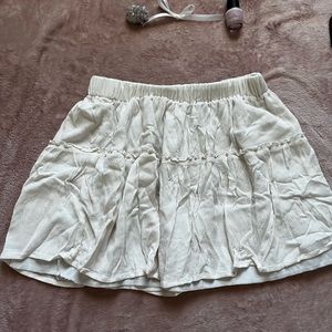 Cute Skirt! Very light and airy 🕊️